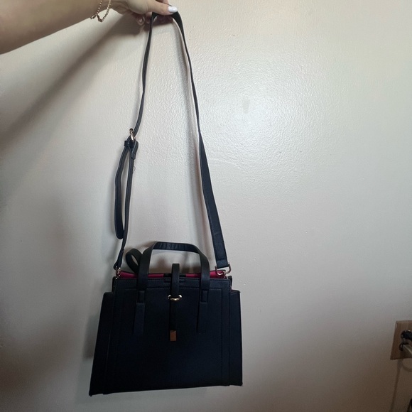 Brand new - 3 piece Black leather bucket purse set - Picture 6 of 8